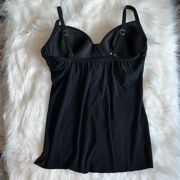 NWOT MIRACLE SUIT Tankini Top Slimming Navy Size 8 - Picture 9 of 16